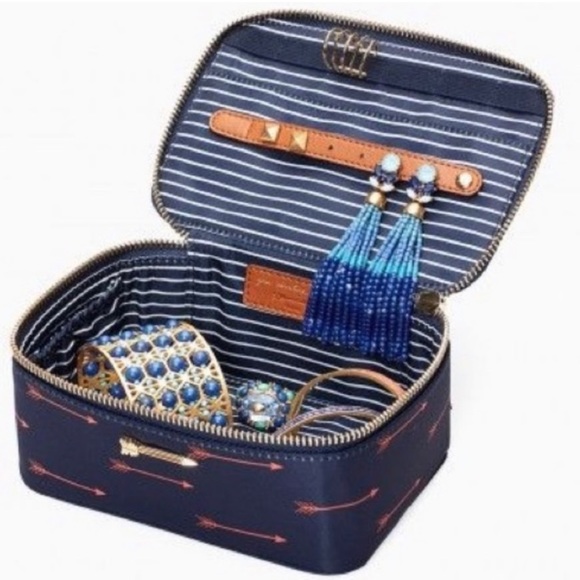 Stella & Dot Travel Jewellery Box - Arrow Print - Picture 2 of 3